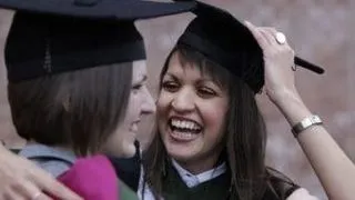 Vezi cum se descurca cu gasirea unui job absolventii de la Oxford!
