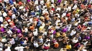 Tinerii romani din R. Moldova vor vota la Referendum