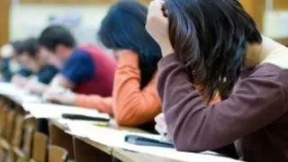 Admitere septembrie 2012: Afla ce locuri mai sunt libere la stat si la privat!