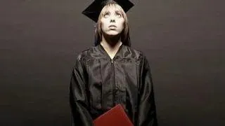 Cautarile frustrante de joburi declanseaza depresii post absolvire in randul studentilor