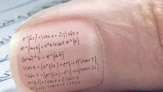 Iata topul celor mai inteligente moduri de a copia la examene
