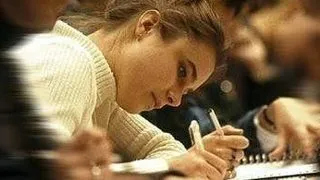 Studentii din Craiova vor primi burse de 1200 de euro de la guvernul francez