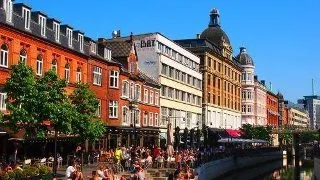 Intercultural Communication in Business
