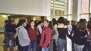 La o universitate lichidata de 3 ani se fac inscrieri in draci