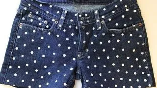 Cum iti transformi blugii in pantaloni scurti... cu buline