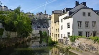 Postdoc in Economics