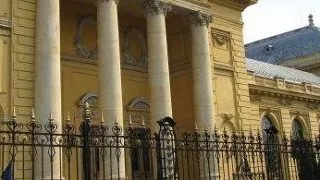 Admitere 2013: cate locuri sunt disponibile la Universitatea de Medicina si Farmacie "Carol Davila"