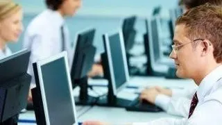 Studiu: Cat castiga angajatii din domeniul IT in Romania?