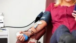 Studentii din Targu Jiu, donatori de sange pentru victimele accidentului din Muntenegru