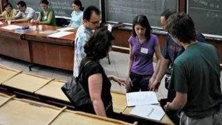 ADMITERE 2013: Facultatile care nu tin cont de media de la Bac