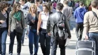 Studentii evita caminele si prefera sa locuiasca in chirie. Iata de ce!