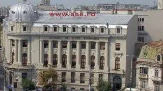 ADMITERE FACULTATE 2013: Reintroducerea examenului de admitere a pus pe fuga candidatii de la ASE