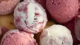 Rasfata-te cu 6 arome esentiale de inghetata