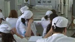 Admitere 2013: UMF organizeaza admitere la masterat pentru moase si nutritionisti