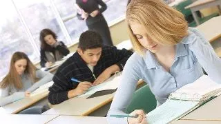 Admitere facultate 2013: numar record de locuri la buget si taxa libere in sesiunea de toamna
