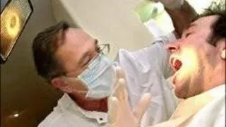 DESFIINTAREA REZIDENTIATULUI IN STOMATOLOGIE FACE SA APARA SOMERI CU DUBLA LICENTA SI SPECIALIZARE DE 5 ANI
