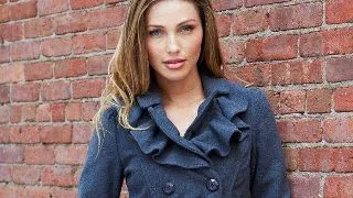 Fashion: 5 tinute chic pentru vremea rece