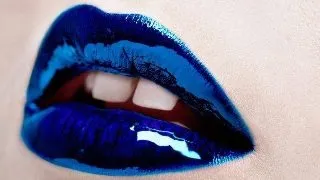 New make-up trend: rujul de buze albastru