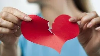 Nu sarbatoresti Ziua Indragostitilor? Distreaza-te cu citate AntiValentine's Day