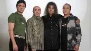 IRIS IN DESCHIDERE LA ROLLING STONES