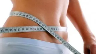 3 exercitii care te scapa de aripioare in doua saptamani