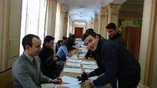 Cati studenti mai merg la vot?