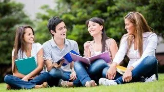Ce facultati prefera studentii straini? Domeniul din Romania cel mai cautat de tinerii de peste hotare