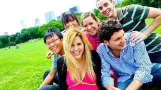 Bursa Erasmus: cum o obtii si la ce te ajuta