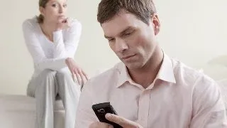 Horoscop: Baietii si infidelitatea. Cine este predispus sa insele, in functie de zodia lui