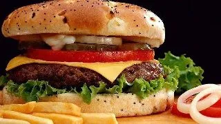 Reteta zilei: Cum sa faci hamburgerul perfect