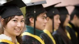 23% dintre masteranzii din Marea Britanie sunt chinezi