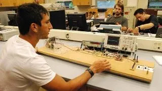 SSET 2014 provoaca studentii la inginerie electronica si telecomunicatii la competitie