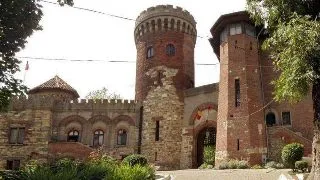 Travel: Castelul Vlad Tepes, o copie fidela a cetatii Poenari chiar in Bucuresti