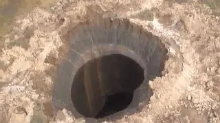 O gaura imensa in Pamant aparuta la ?sfarsitul lumii? le da batai de cap oamenilor de stiinta!