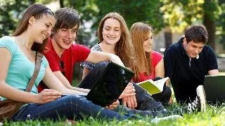 4 greseli pe care le poti face in primul semestru de facultate