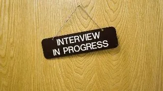 Cum sa raspunzi celor mai simple, dar stresante 4 intrebari la interviu?