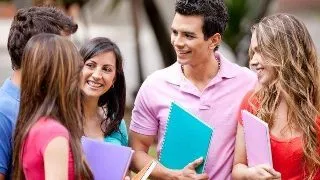 Cum sa devii popular si sa-ti faci prieteni in facultate