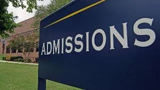 Ce universitati primesc absolventi fara bac?