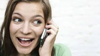 Ponturi utile pentru a-ti folosi telefonul fara sa te umpli de cosuri!