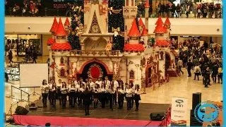 "Arata ca-ti pasa!" a adus zambete copiilor de Craciun