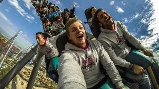 10 motive pentru care s-a mers prea departe cu selfie-urile in 2014!
