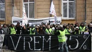 Primele discutii dintre studenti si noul Ministru al Educatiei Sorin Cimpeanu