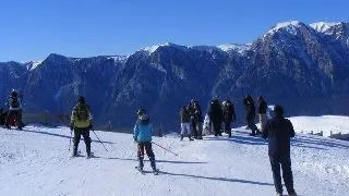 Travel: Iarna nu sa terminat inca! Afla unde poti schia la Azuga!