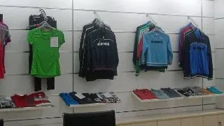 Alege cele mai comode haine sport pentru exercitiile zilnice