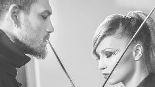 Peter Pop si Lora sunt milionari pe YouTube!