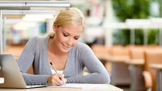 Ghidul complet al studentului in sesiune: Cum te organizezi, cum inveti, ce mananci, etc?