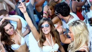 Cele mai tari evenimente de weekend la care sa uiti de sesiune!