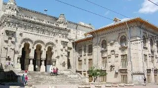 Ce taxe de studii percepe Universitatea "Dunarea de Jos" din Galati pentru anul universitar 2015/2016?