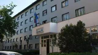 Taxe fictive la cazare la Iasi