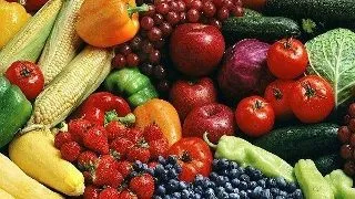 Ce mancam pentru a ne feri de cancer. Sfaturile medicilor!